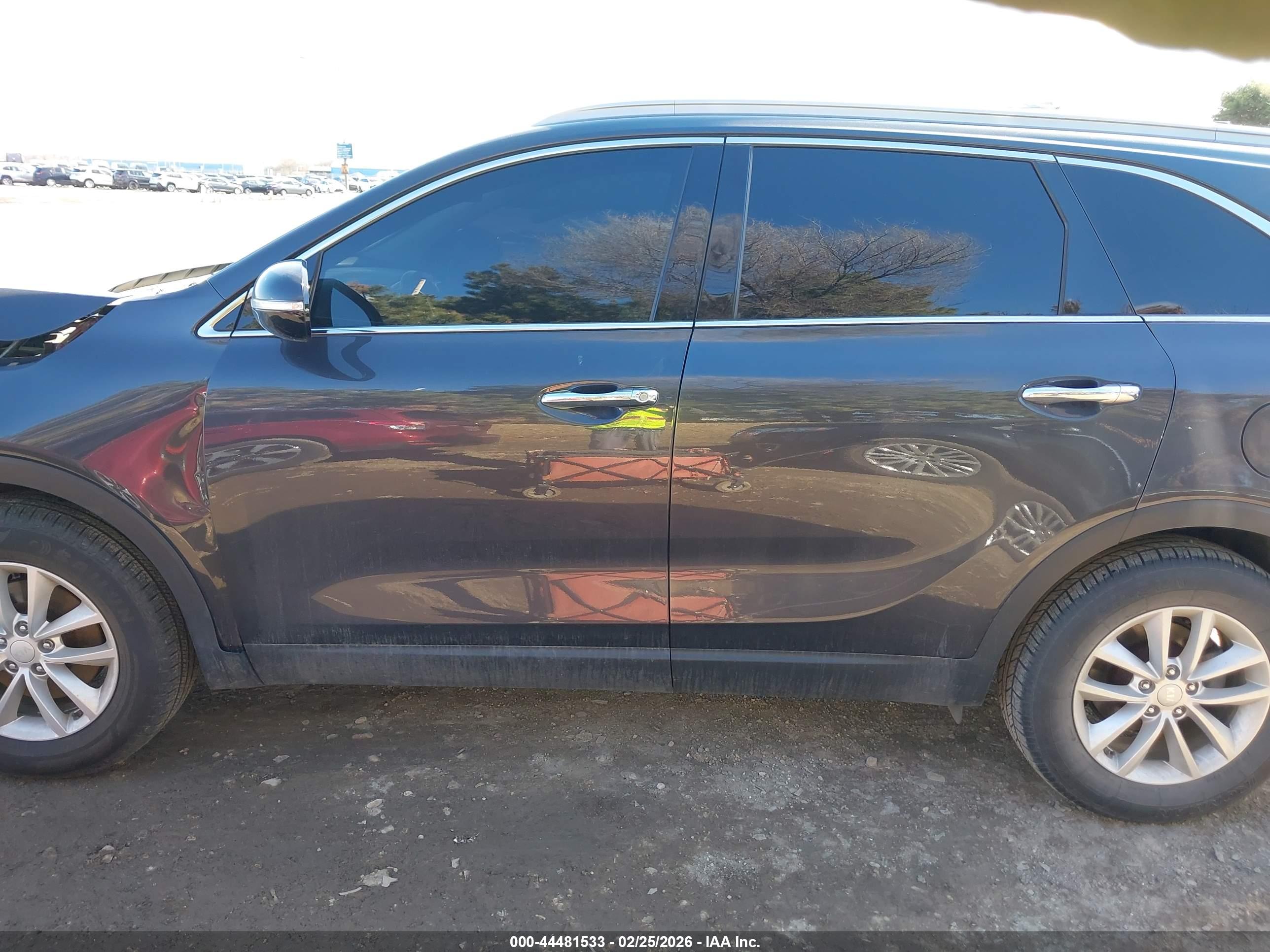 2018 KIA SORENTO 2.4L LX