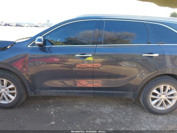 2018 KIA SORENTO 2.4L LX