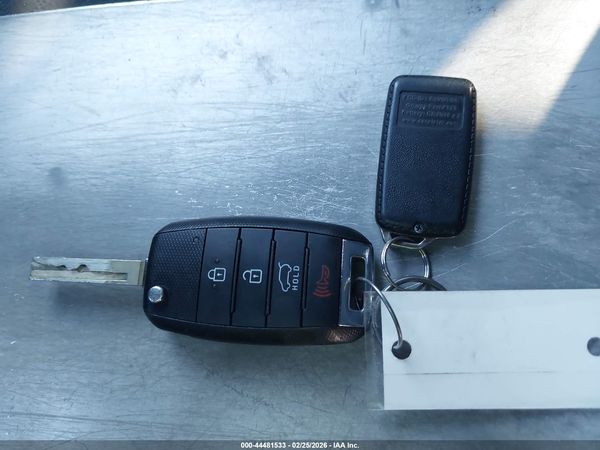 2018 KIA SORENTO 2.4L LX