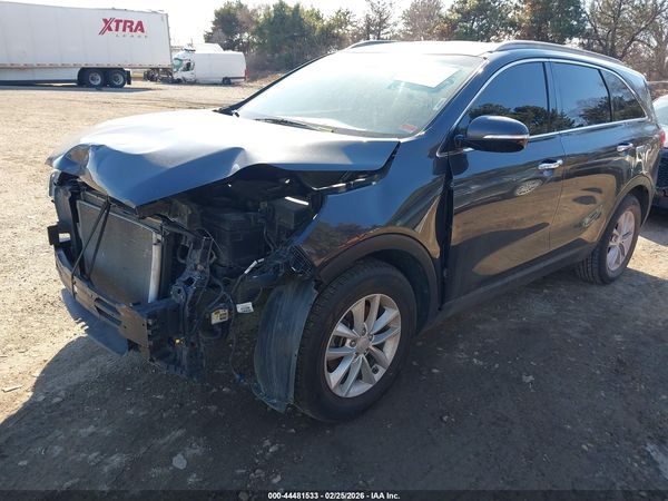 2018 KIA SORENTO 2.4L LX