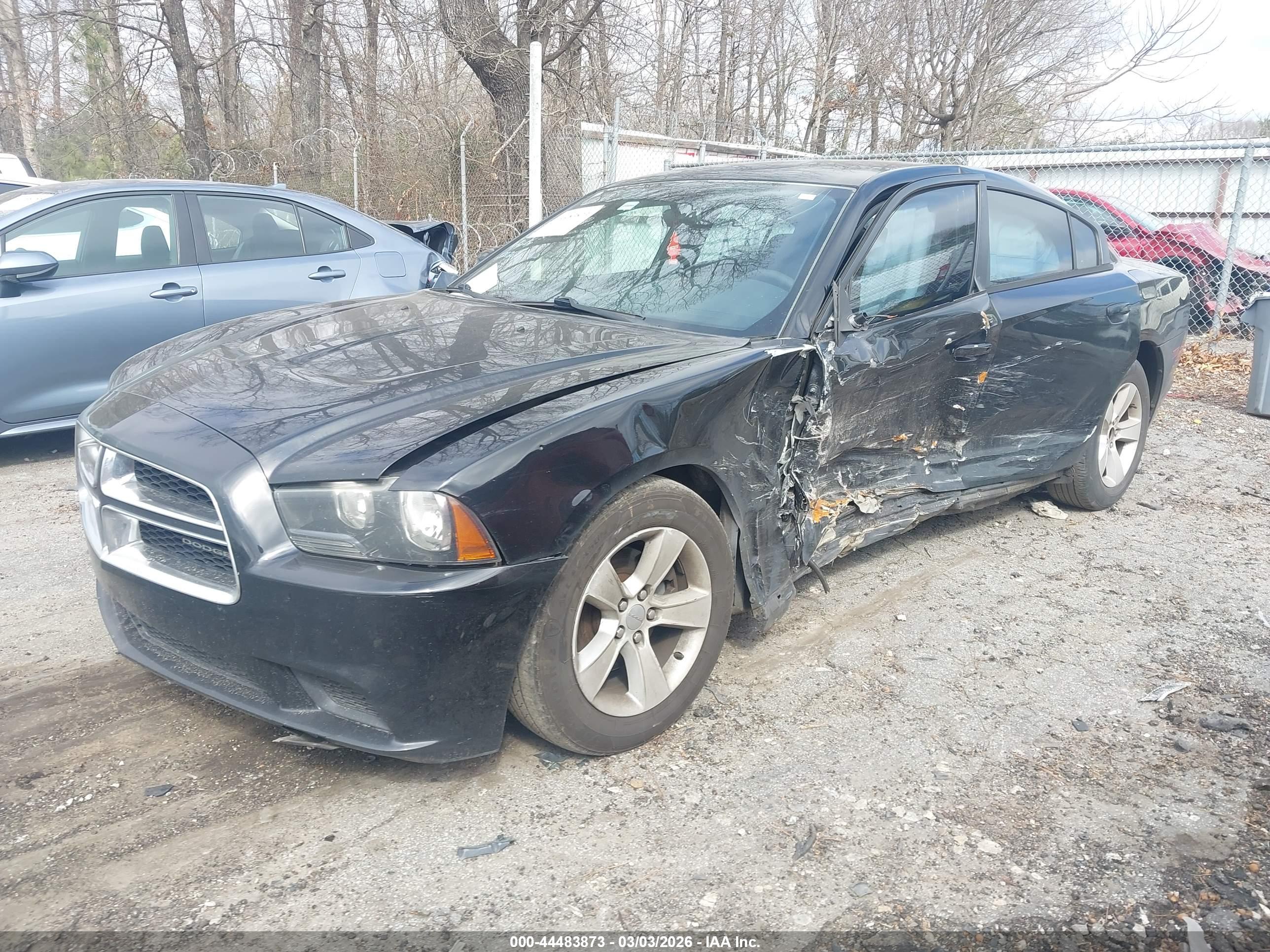 2013 DODGE CHARGER SE