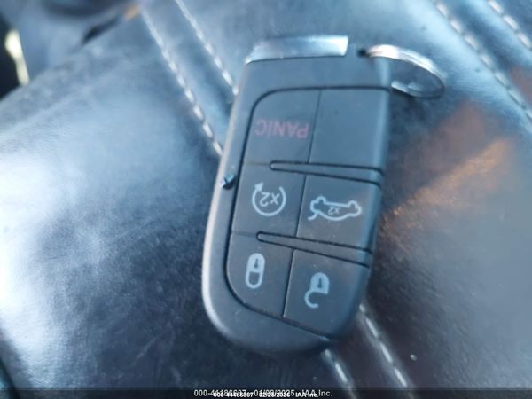 2017 CHRYSLER 300 300S AWD — I11