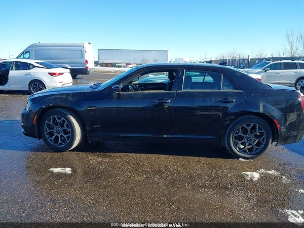 2017 CHRYSLER 300 300S AWD — I117