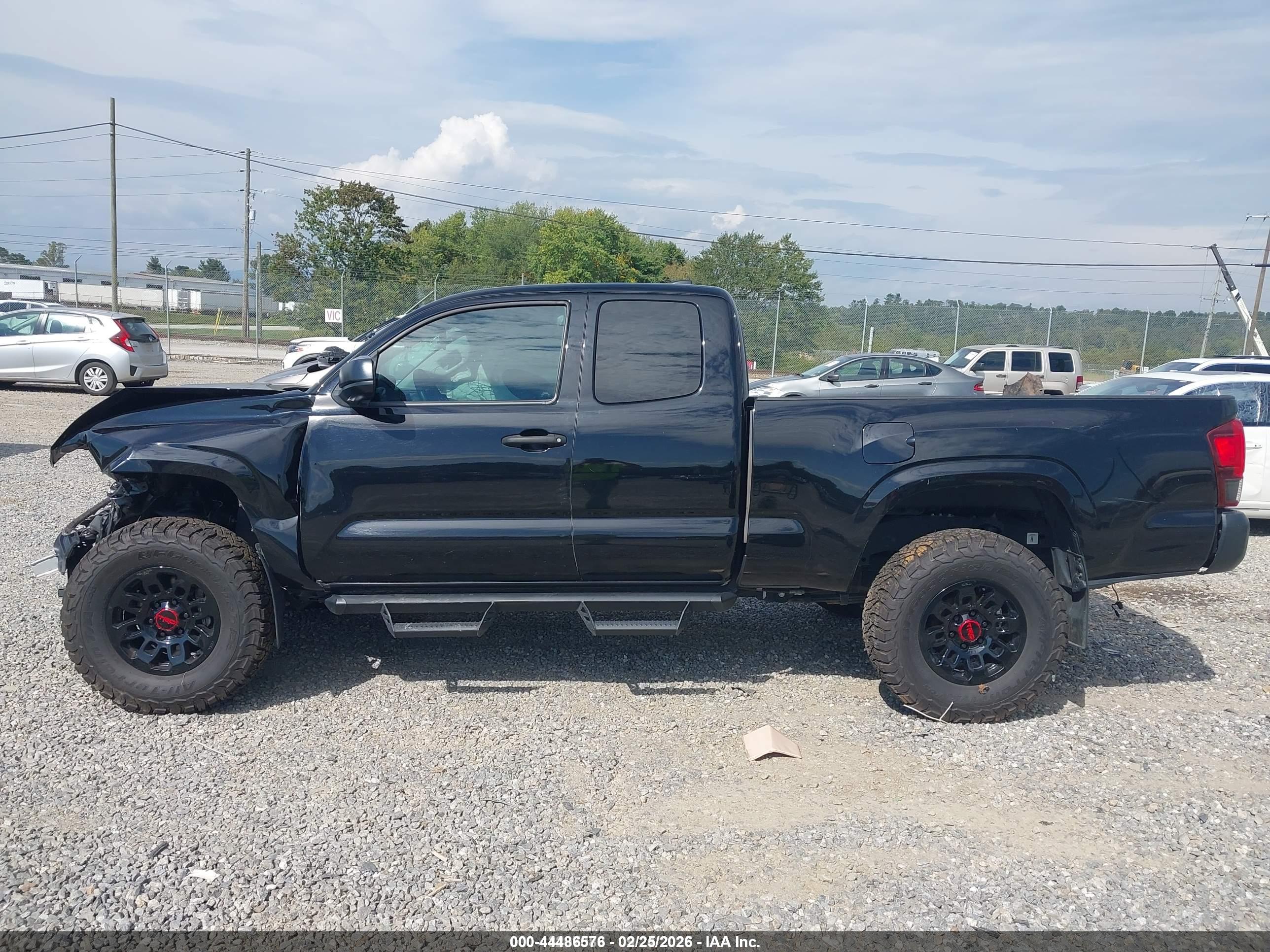 2020 TOYOTA TACOMA SR