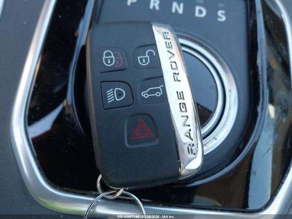 2015 LAND ROVER RANGE ROVER EVOQUE PURE