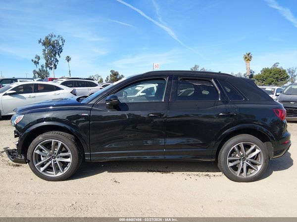 2025 AUDI Q3