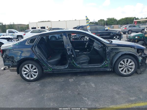 2018 KIA OPTIMA S