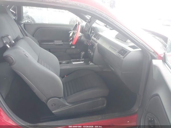 2012 DODGE CHALLENGER SXT
