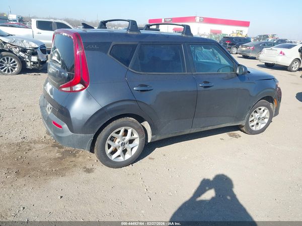 2022 KIA SOUL LX