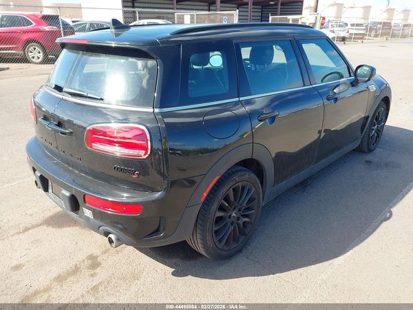 2022 MINI CLUBMAN COOPER S