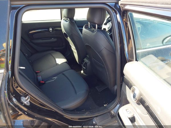 2022 MINI CLUBMAN COOPER S
