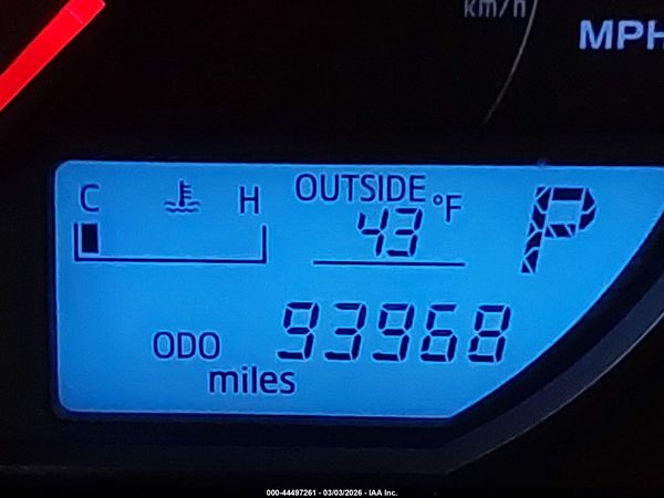 2016 TOYOTA RAV4 LE