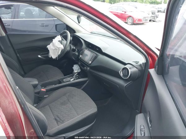 2022 NISSAN KICKS SV XTRONIC CVT