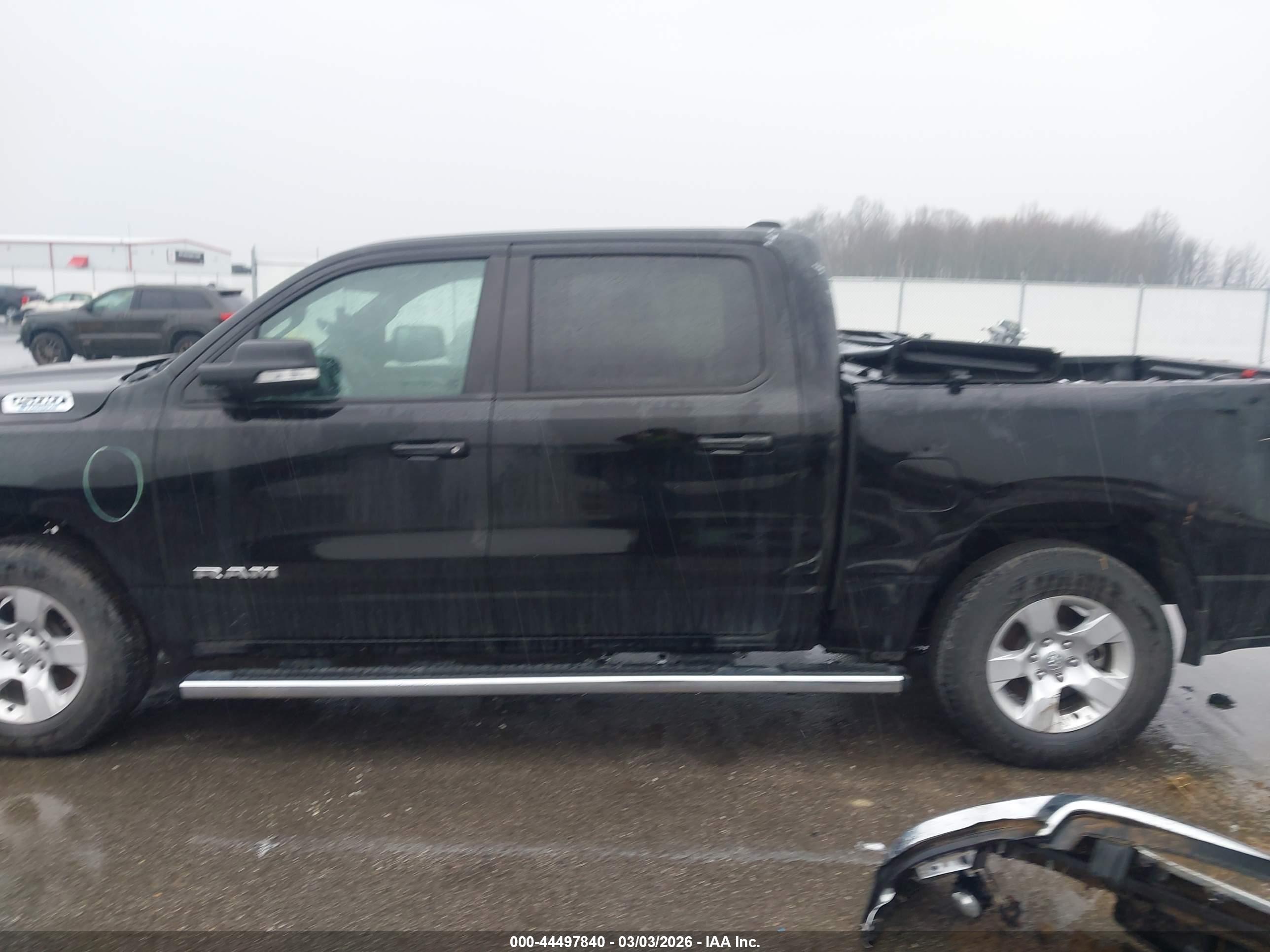 2022 RAM 1500 BIG HORN  4X4 5'7 BOX