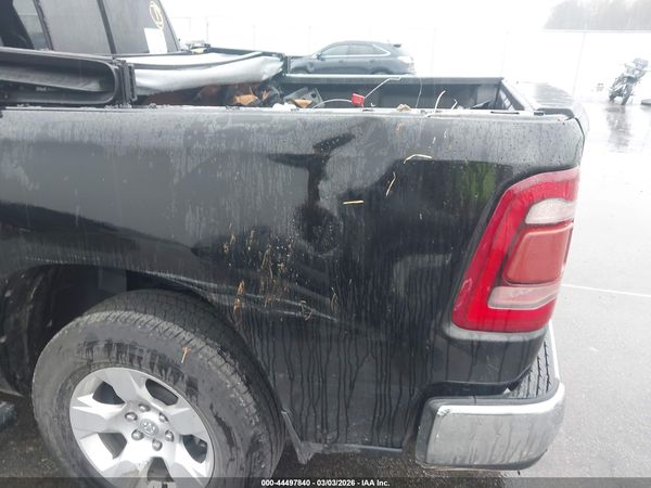 2022 RAM 1500 BIG HORN  4X4 5'7 BOX