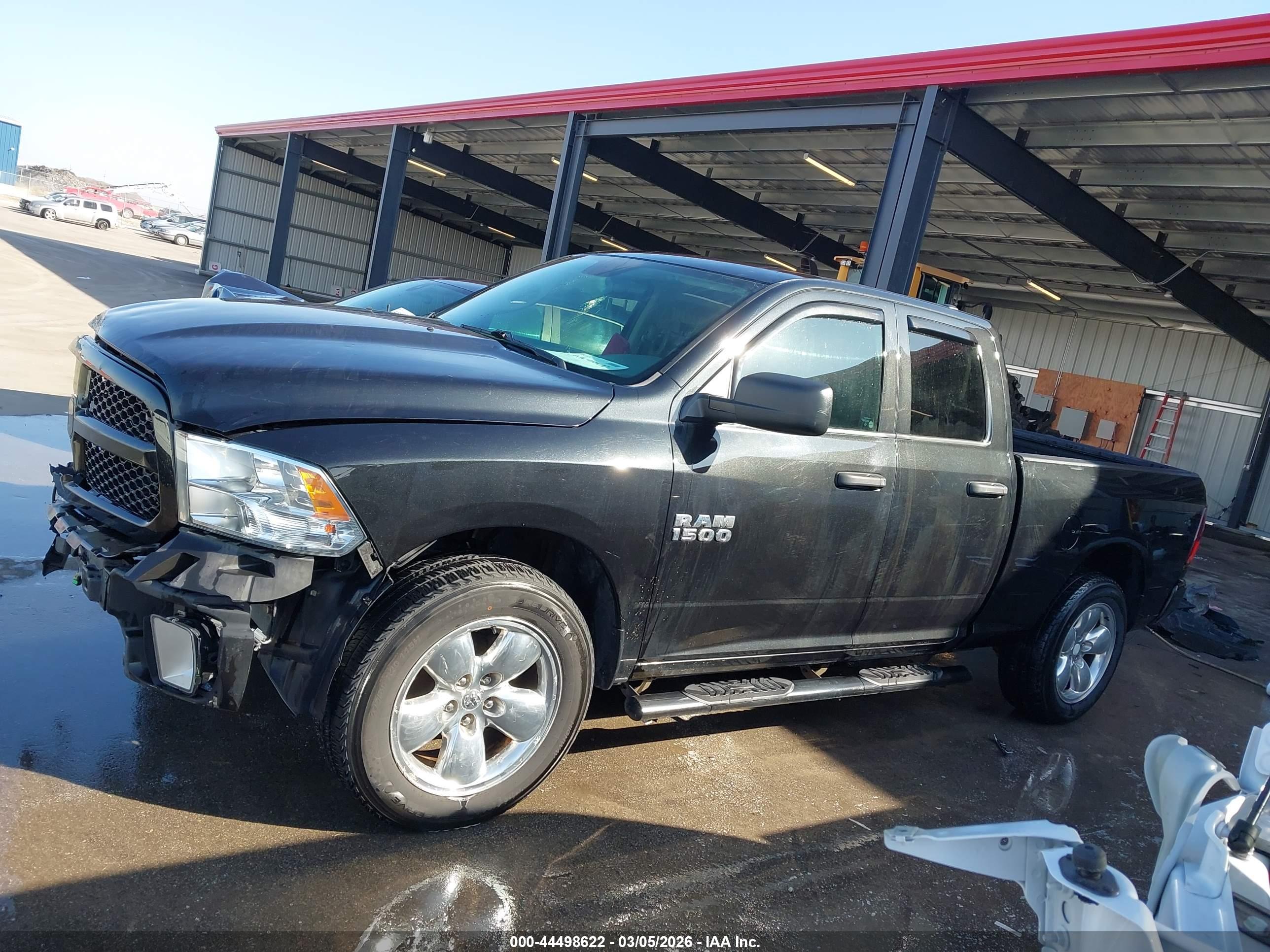 2018 RAM 1500 EXPRESS  4X4 6'4 BOX