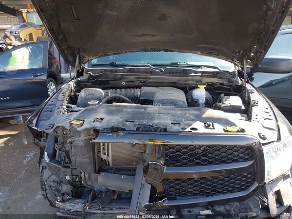 2018 RAM 1500 EXPRESS  4X4 6'4 BOX