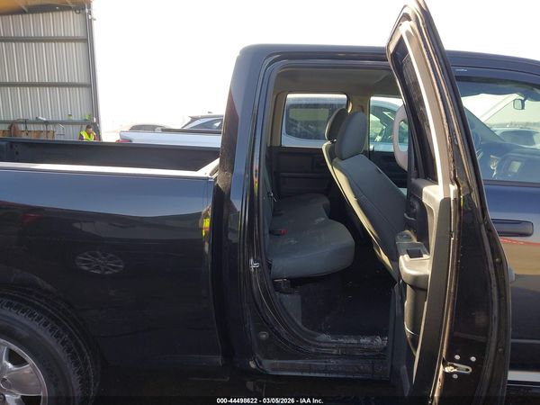 2018 RAM 1500 EXPRESS  4X4 6'4 BOX