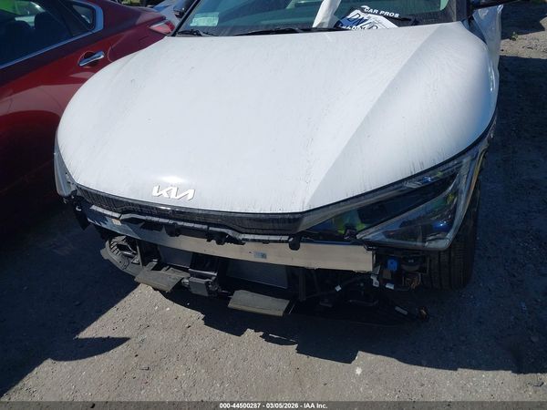 2025 KIA EV6 WIND