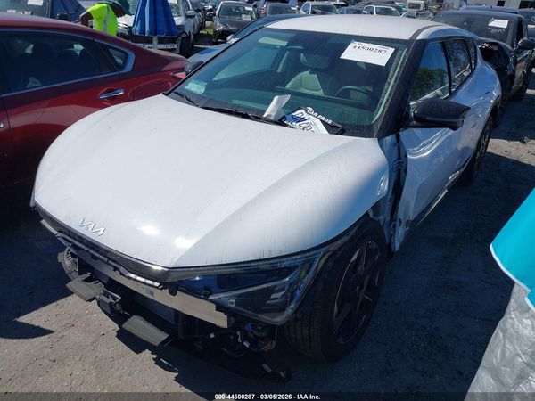 2025 KIA EV6 WIND