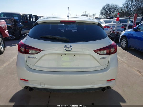 2017 MAZDA MAZDA3 SPORT