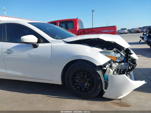 2017 MAZDA MAZDA3 SPORT