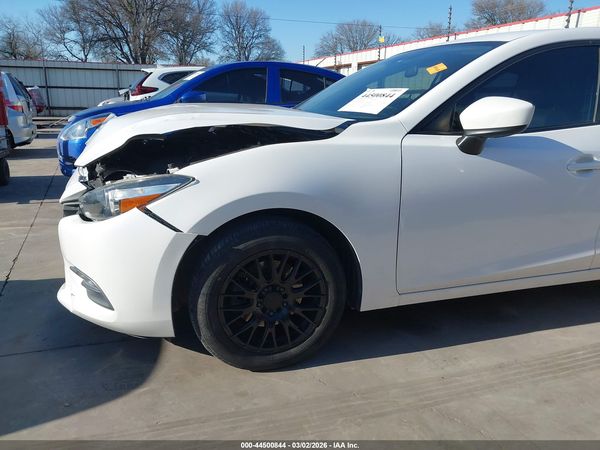 2017 MAZDA MAZDA3 SPORT