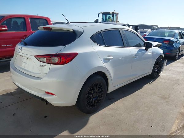 2017 MAZDA MAZDA3 SPORT
