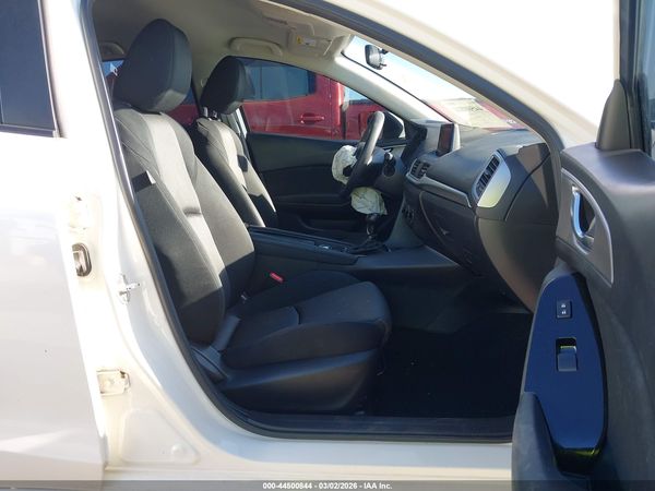 2017 MAZDA MAZDA3 SPORT