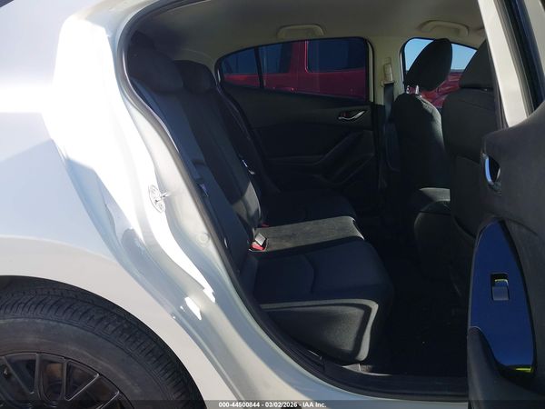 2017 MAZDA MAZDA3 SPORT