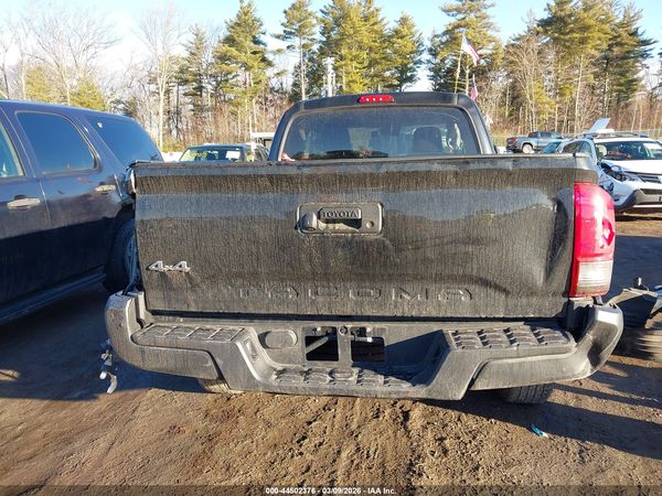 2022 TOYOTA TACOMA SR