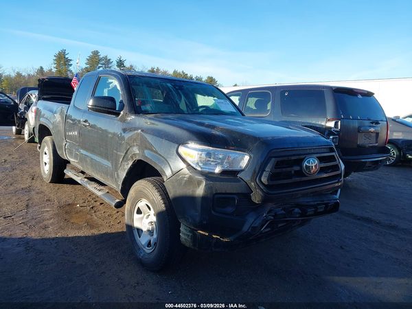 2022 TOYOTA TACOMA SR
