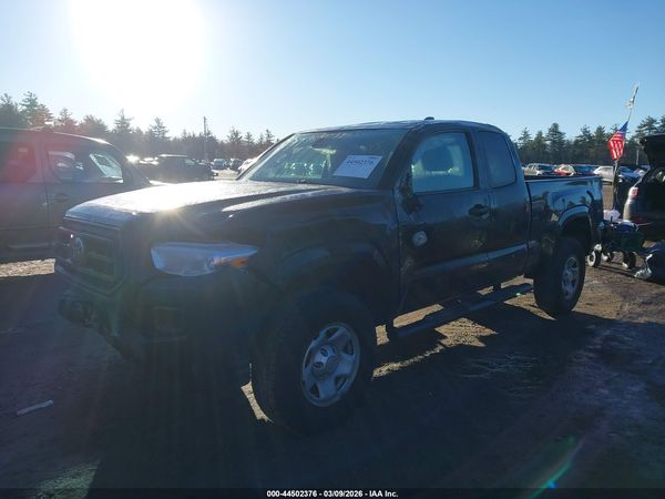 2022 TOYOTA TACOMA SR