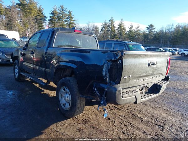 2022 TOYOTA TACOMA SR