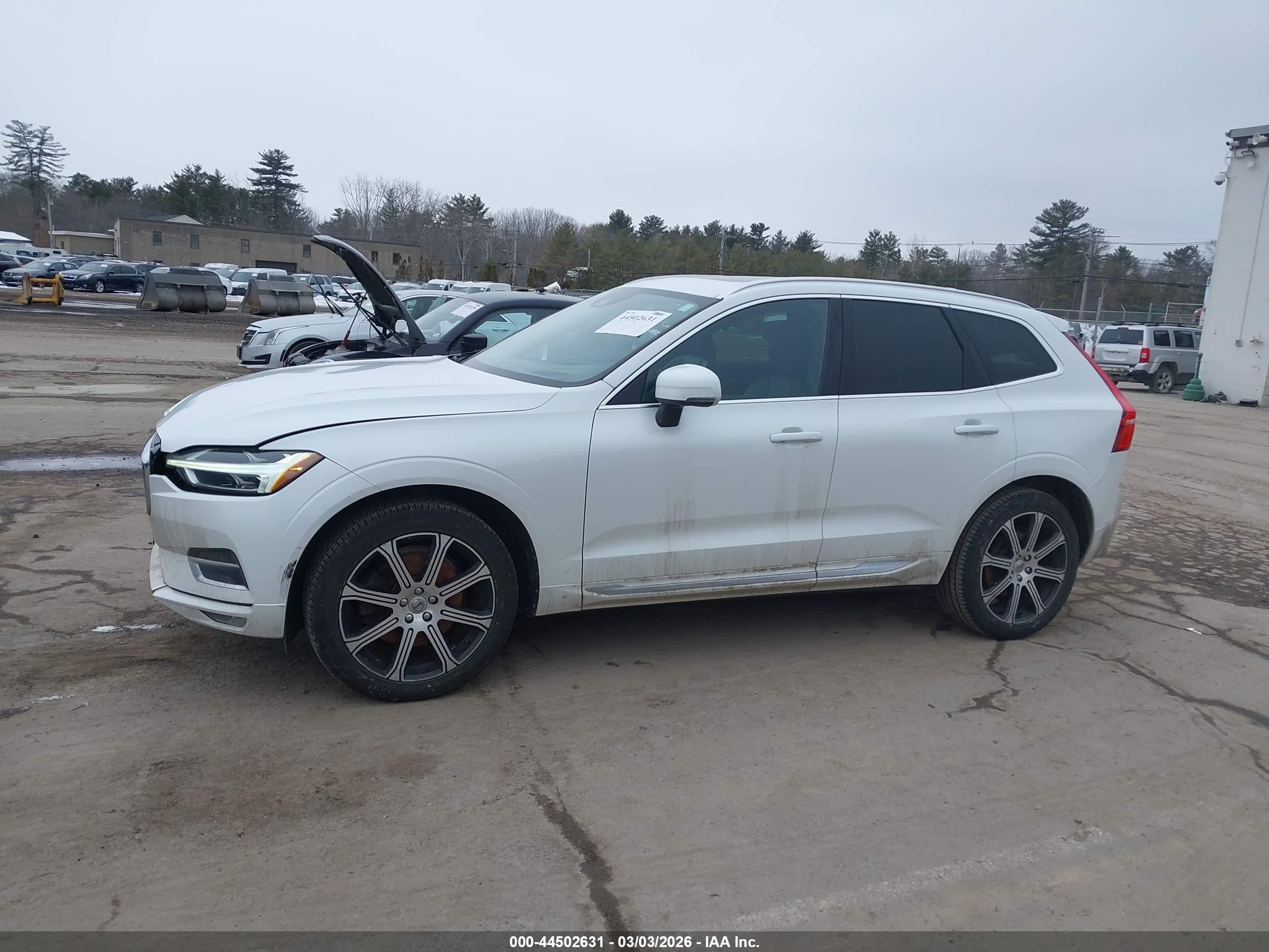 2021 VOLVO XC60 T6 INSCRIPTION