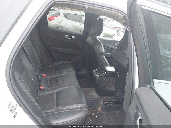 2021 VOLVO XC60 T6 INSCRIPTION