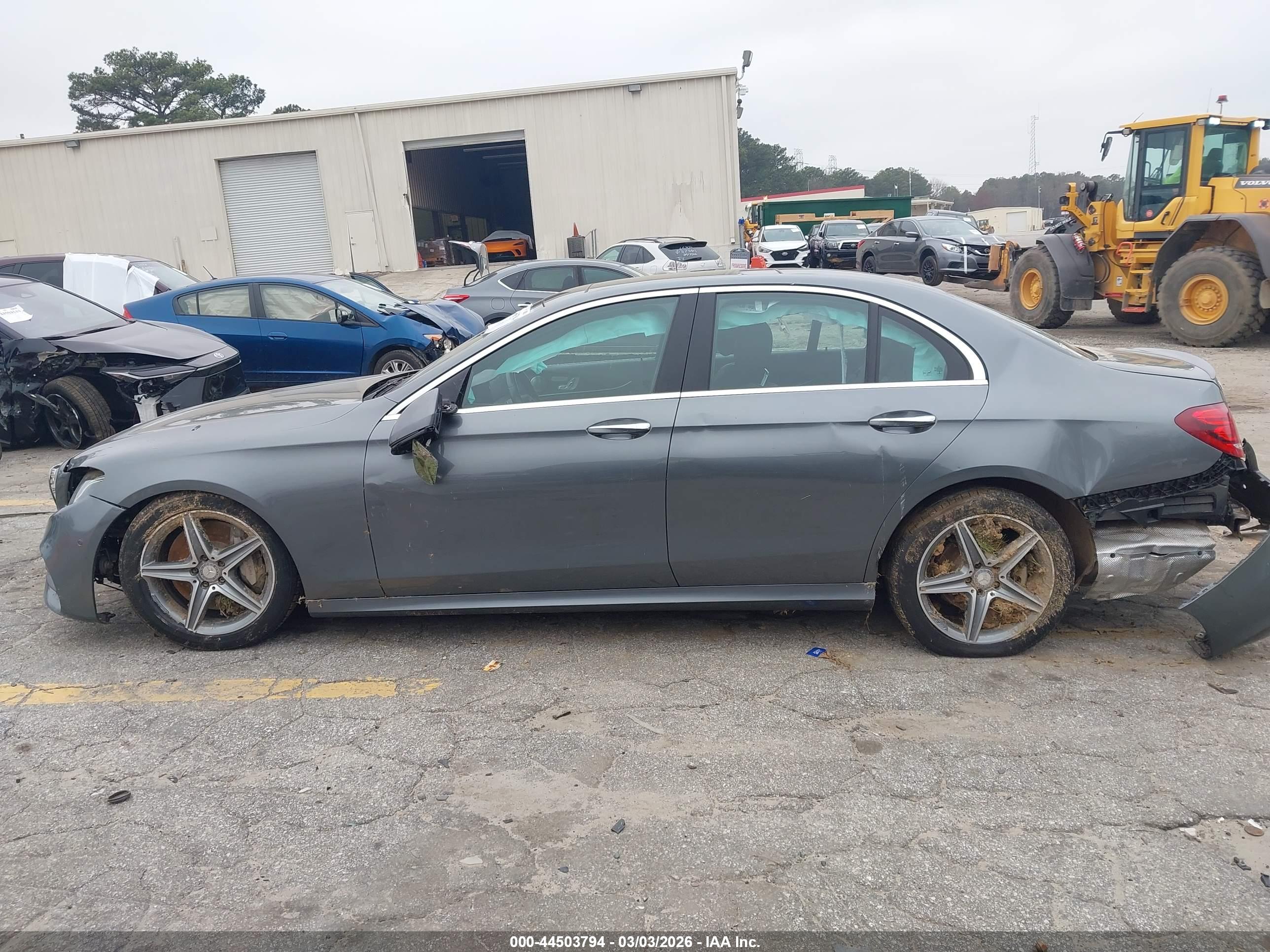 2017 MERCEDES-BENZ E 300 E300
