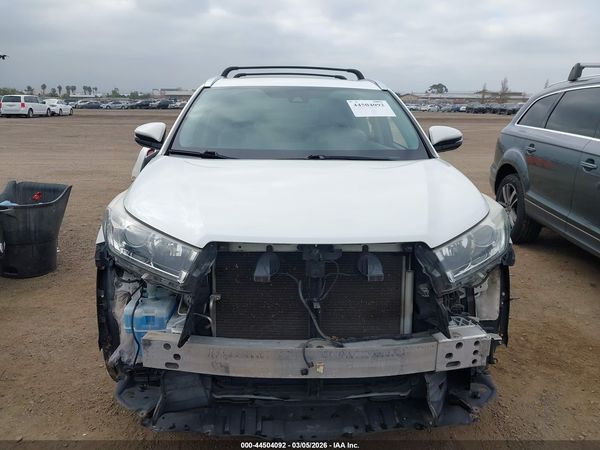 2018 TOYOTA HIGHLANDER LIMITED