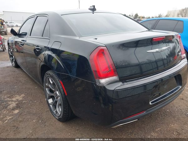 2018 CHRYSLER 300 TOURING — I3