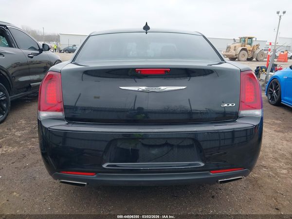 2018 CHRYSLER 300 TOURING — I119