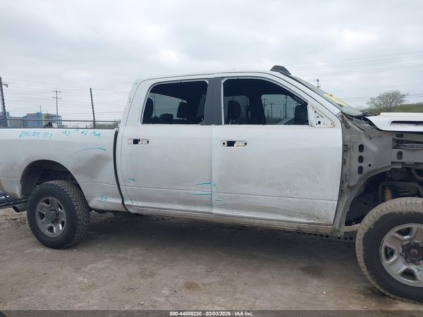 2022 RAM 2500 BIG HORN  4X4 6'4 BOX