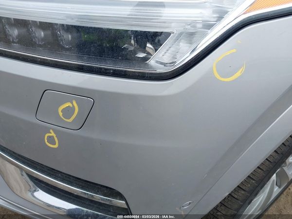 2023 VOLVO XC90 B6 ULTIMATE 6-SEATER