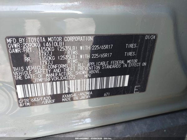2024 TOYOTA RAV4 XLE