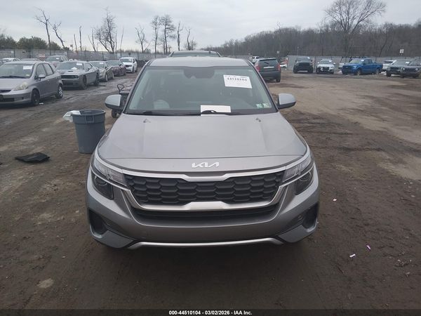 2022 KIA SELTOS LX
