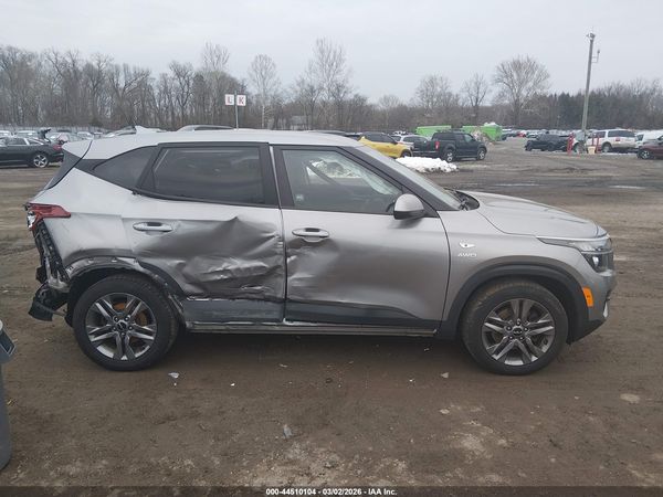 2022 KIA SELTOS LX