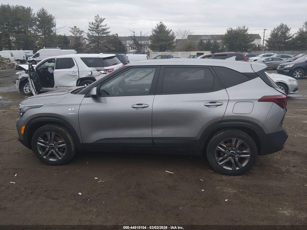2022 KIA SELTOS LX