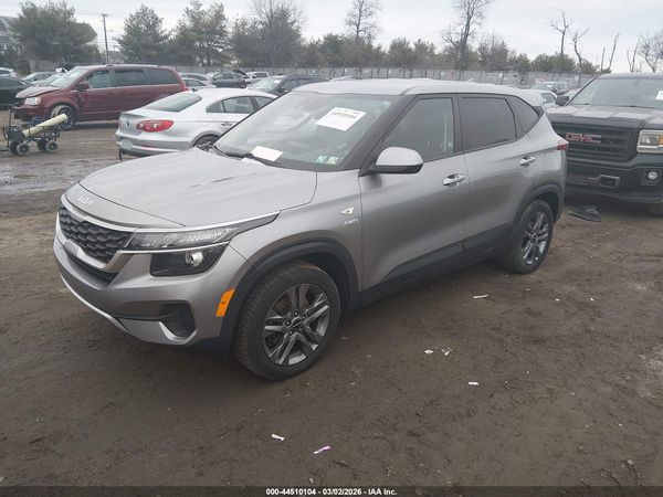 2022 KIA SELTOS LX