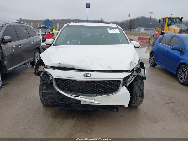 2016 KIA SEDONA LX
