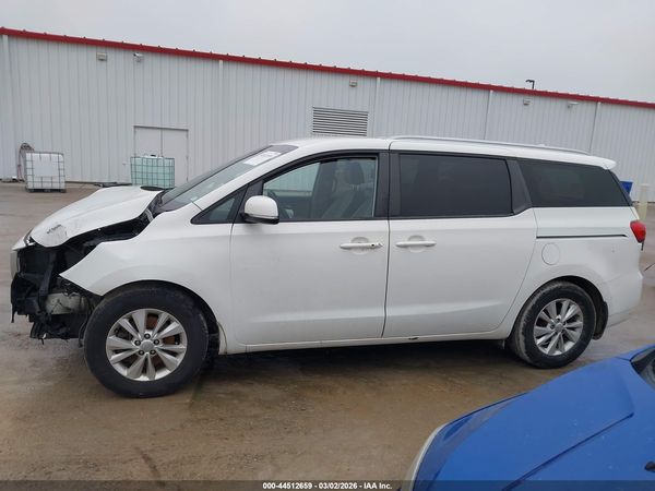 2016 KIA SEDONA LX