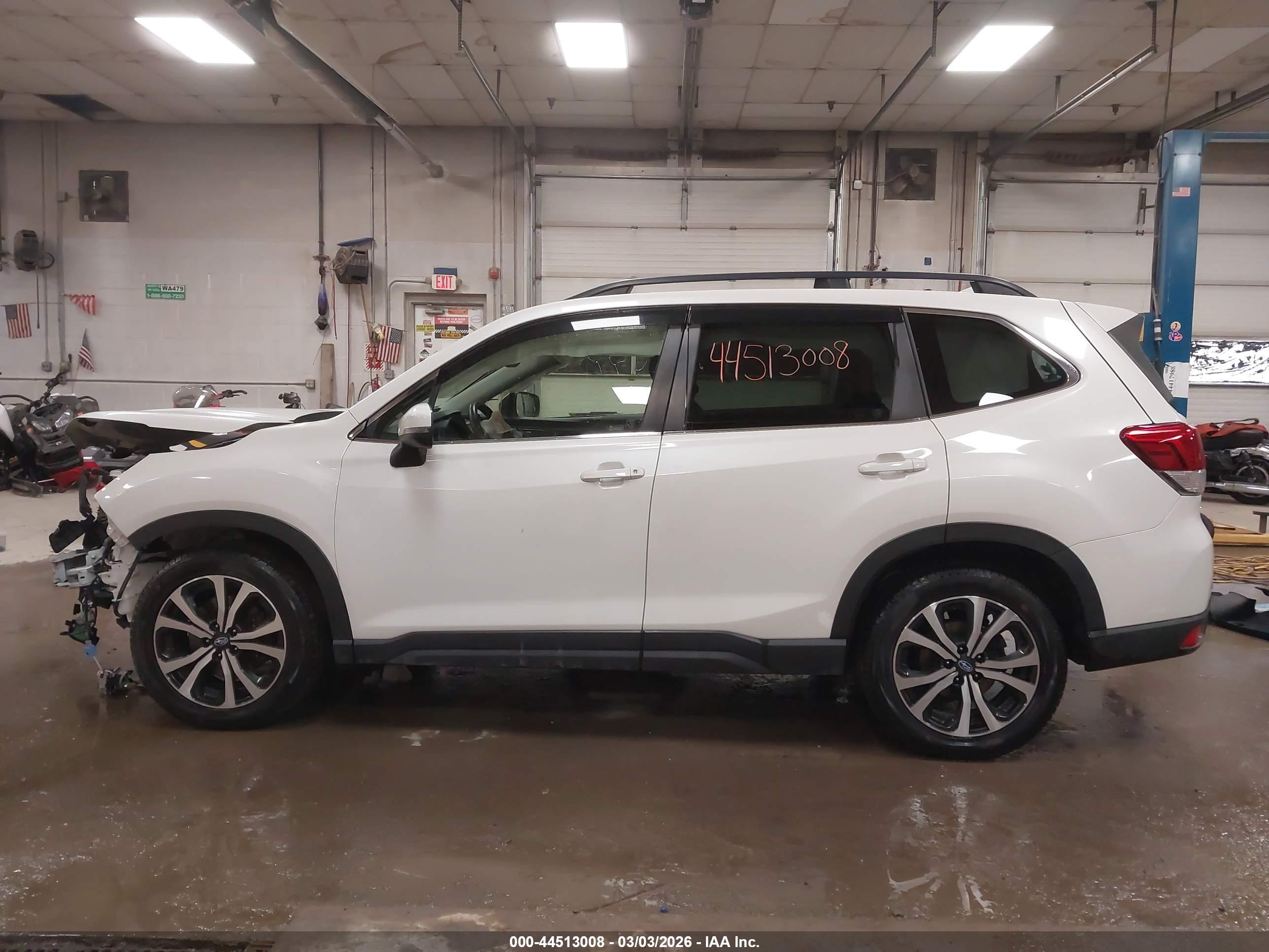 2019 SUBARU FORESTER LIMITED